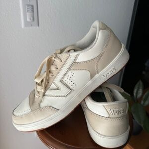 Men’s Leather Vans Sneaker